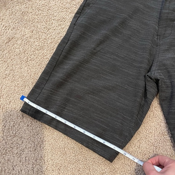 Men's BURNSIDE grayish black modern short - Picture 5 of 9